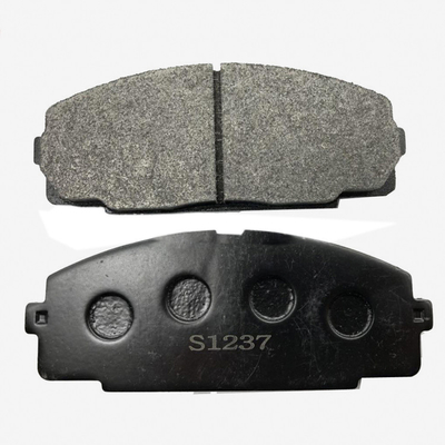 OE NO. 04465-26420 일본 자동차 세라믹 브레이크 패드 24680